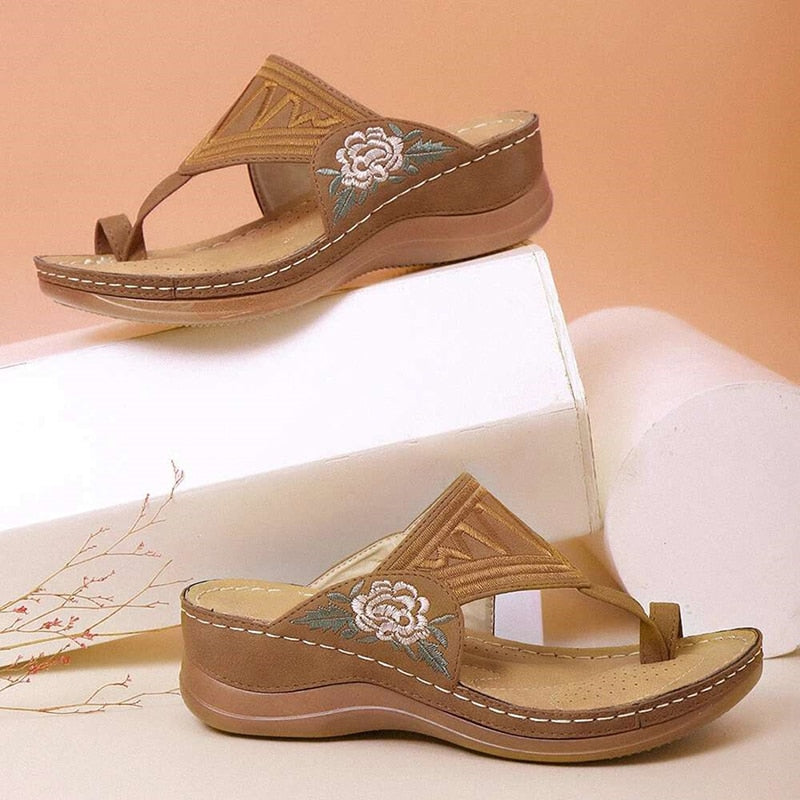 Women Comfy Arch Support Floral Design Sandals