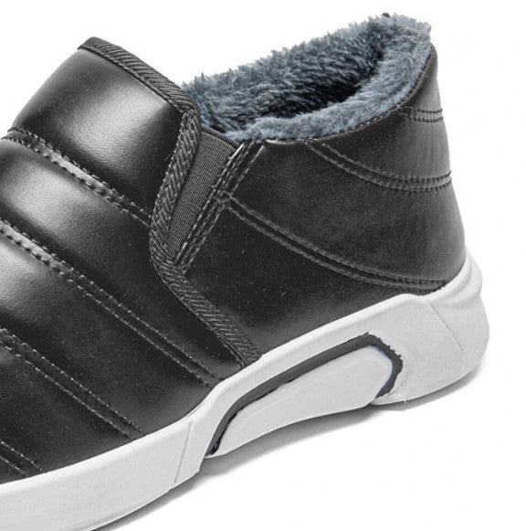 Men Winter Warm Plush Lining Soft Sole Slip Resistant Slip-On Casual Shoes