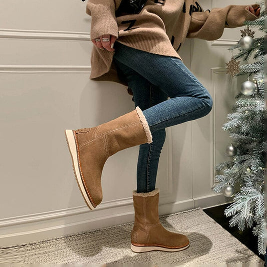 Women's Snow Boots for Cold Winter Retro Leather Mid Calf Boots in Black/Brown