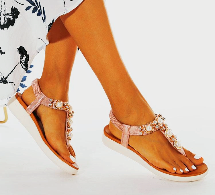 Comfortable Pearl On Cloud Sandals