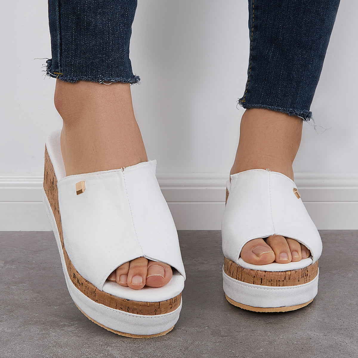Comfortable Cork Footbed Slip-on Sandals Platform Wedge Slippers