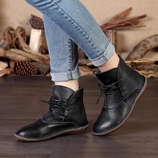 Handmade Retro Leather Lace Up Ankle Boots For Women With Plush Inside Black
