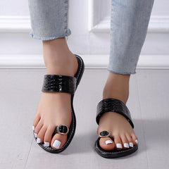 Black Toe Ring Slide Sandals Wide Flat Slippers