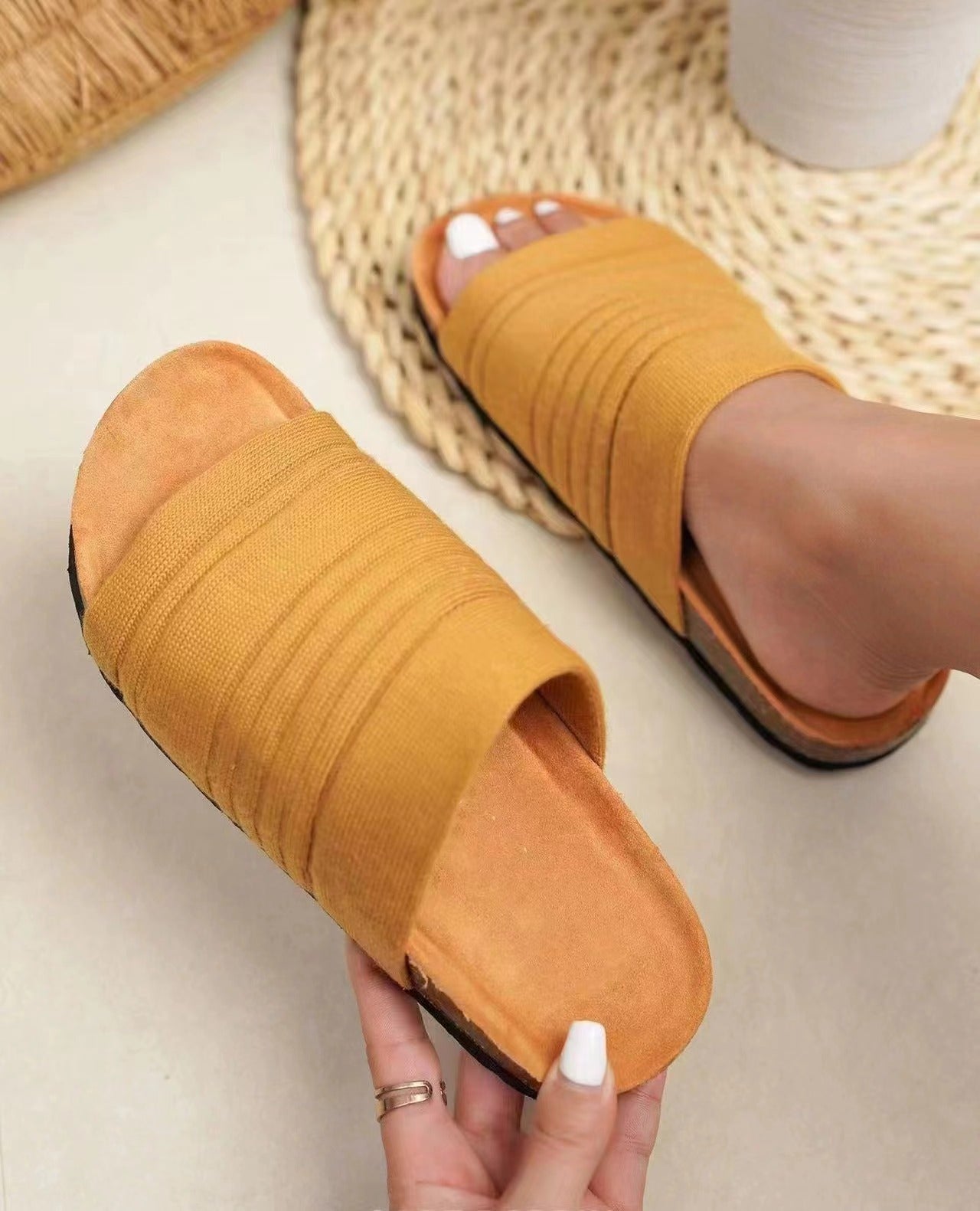 Women's Thick-soled Plus Size Solid Color Breathable Sandals