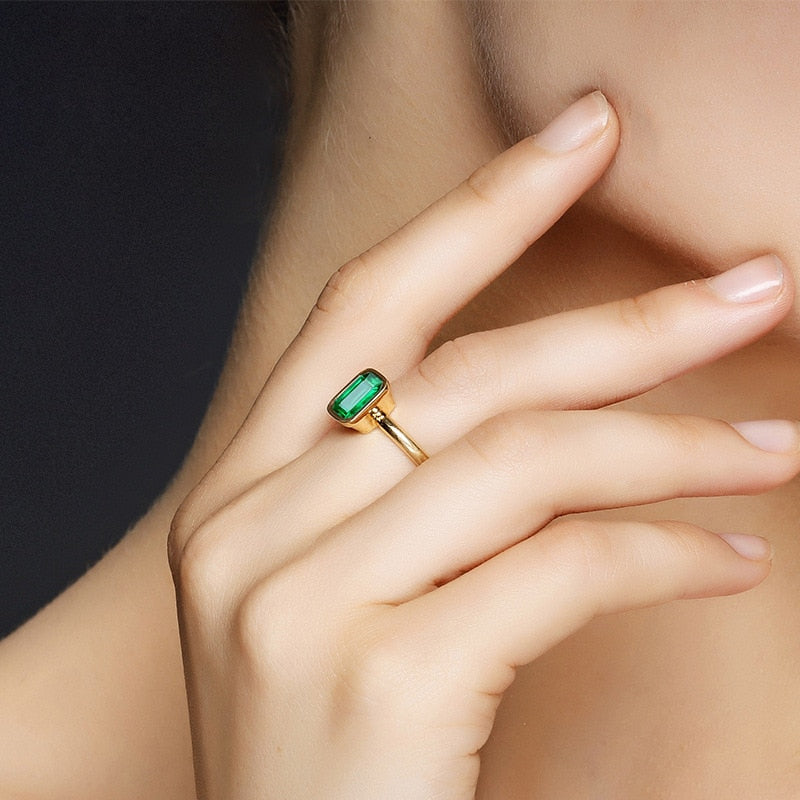 Vintage 925 Golden Rings with Natural 18k Gold Emerald Rectangle Beveled Stone