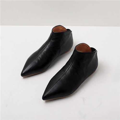 Better In Flat Boot